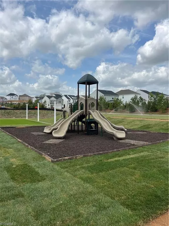 Winston-salem, NC 27106,3210 Spicewood Lake DR