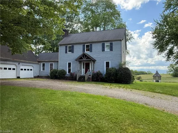 356 Hamby Mountain RD, Purlear, NC 28665