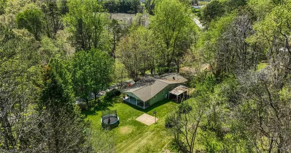 North Wilkesboro, NC 28659,104 Fairmont DR