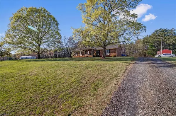 Stoneville, NC 27048,661 Anglin Mill RD