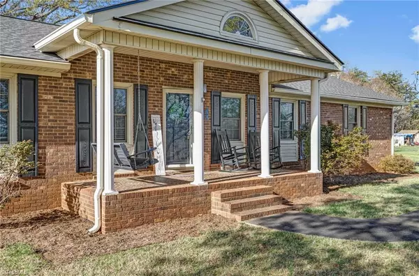 Stoneville, NC 27048,661 Anglin Mill RD