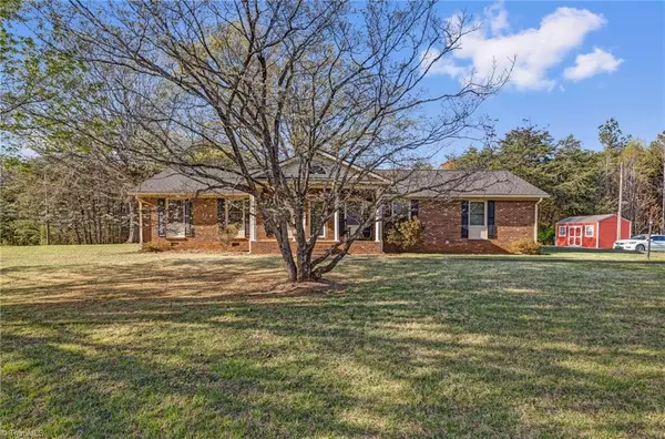 Stoneville, NC 27048,661 Anglin Mill RD