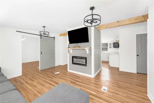 Mocksville, NC 27028,150 Beamwood LN