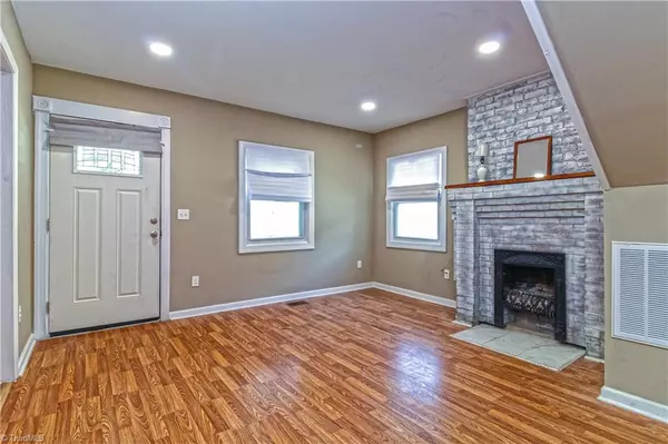 Salisbury, NC 28144,209 W Marsh ST