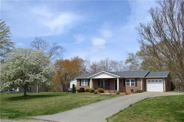 186 Victoria CIR, Madison, NC 27025