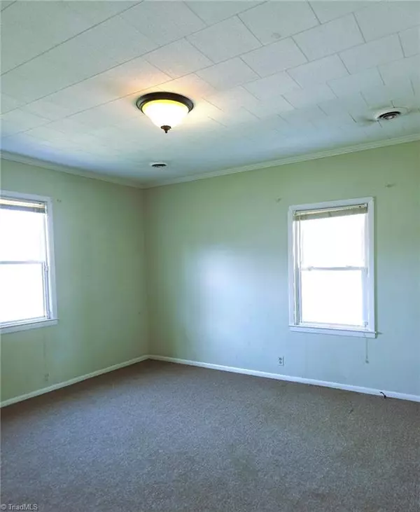 Eden, NC 27288,105 Boulevard ST