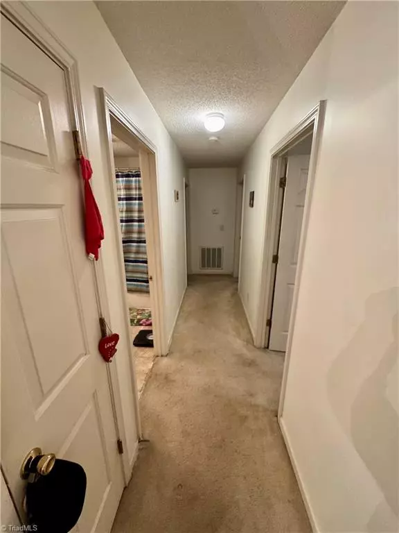 High Point, NC 27265,2624 Guyer ST #2D