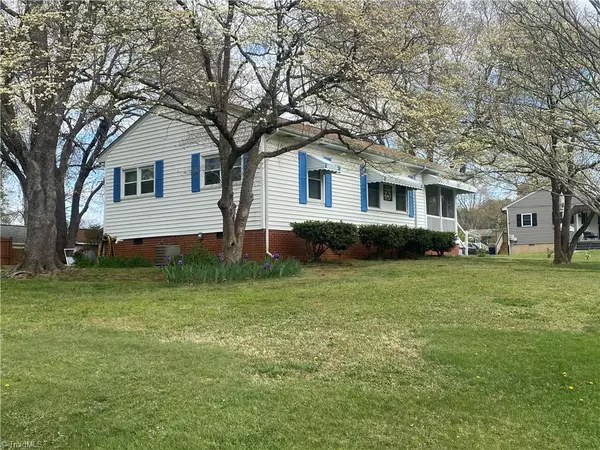 312 Sunset DR, Randleman, NC 27317