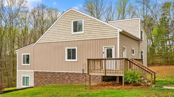 Oak Ridge, NC 27310,7551 N Nc Highway 68