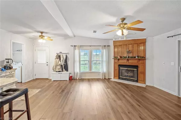 Archdale, NC 27263,3312 Hilltop DR