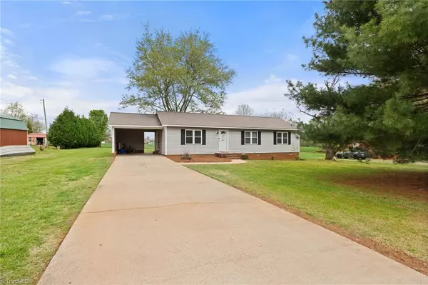 Lexington, NC 27292,103 Deer Run LN