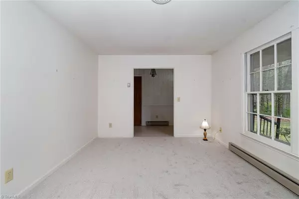 Mcleansville, NC 27301,5408 Hiddenbrook DR