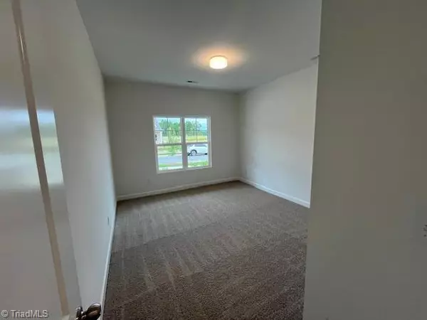 Clemmons, NC 27012,3600 Townland CIR