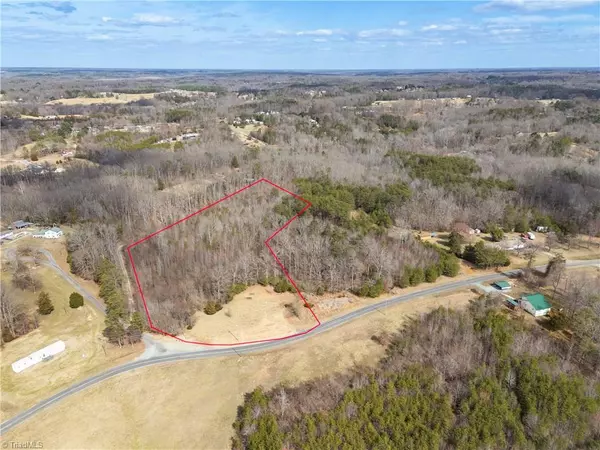 Kernersville, NC 27284,2480 Dean RD