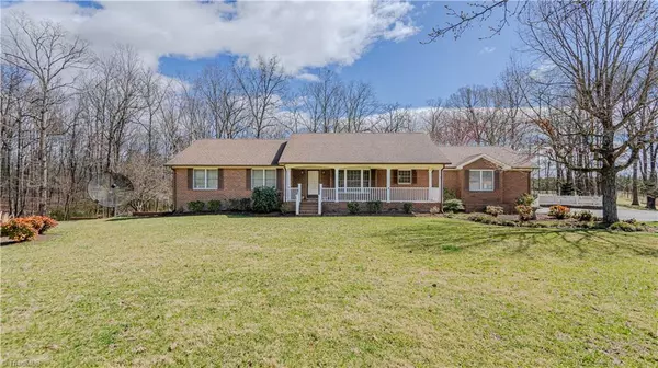 1635 Sandy Cross RD, Burlington, NC 27217