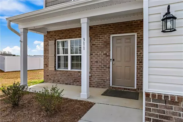Clemmons, NC 27012,311 Altavista DR