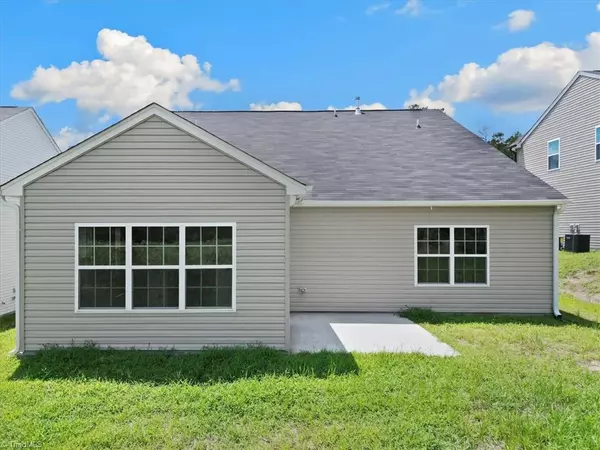 High Point, NC 27262,4106 Stallion ST #Lot 78