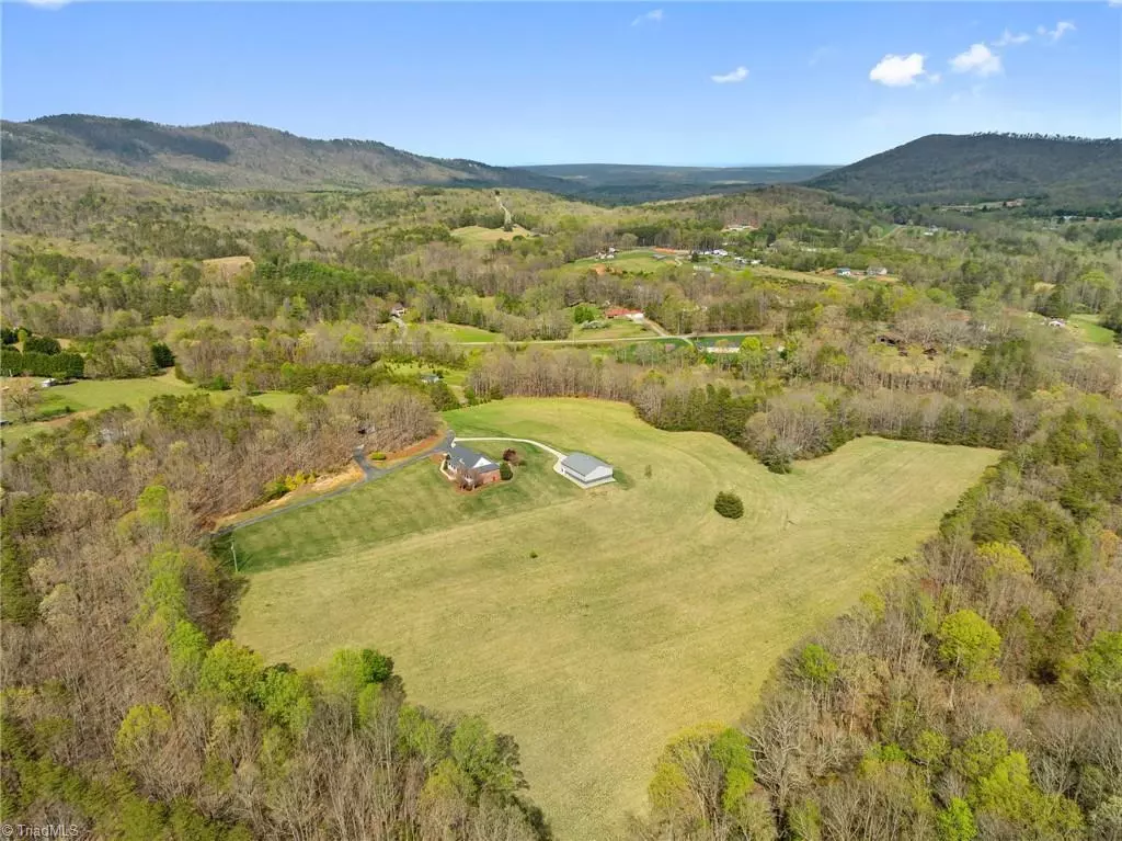 Walnut Cove, NC 27052,1462 Overby RD