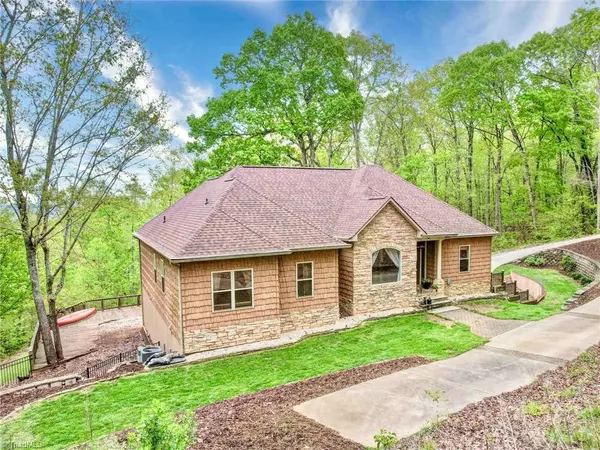 Denton, NC 27239,135 Boulder Ridge DR