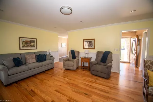 Hamptonville, NC 27020,4106 Double B TRL