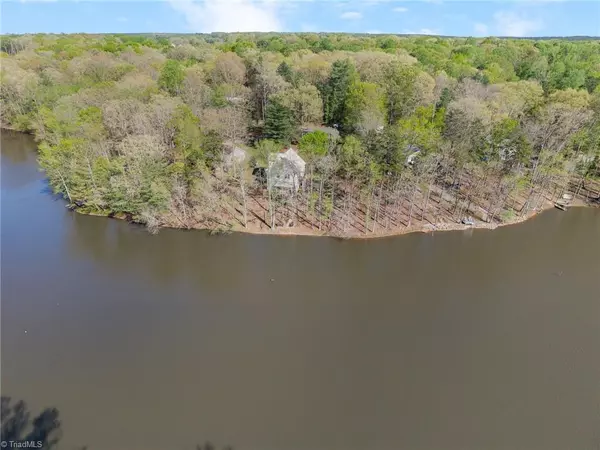 Lexington, NC 27292,285 Buddle DR