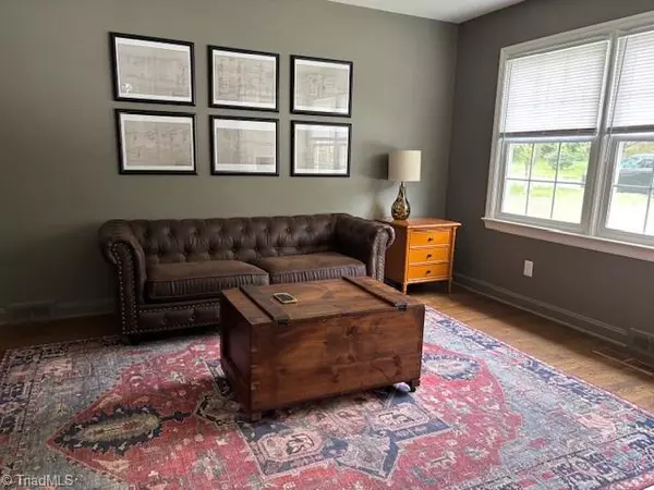 Greensboro, NC 27408,3703 Pershing CT