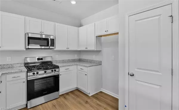 Winston-salem, NC 27106,2534 Raspberry Hill DR