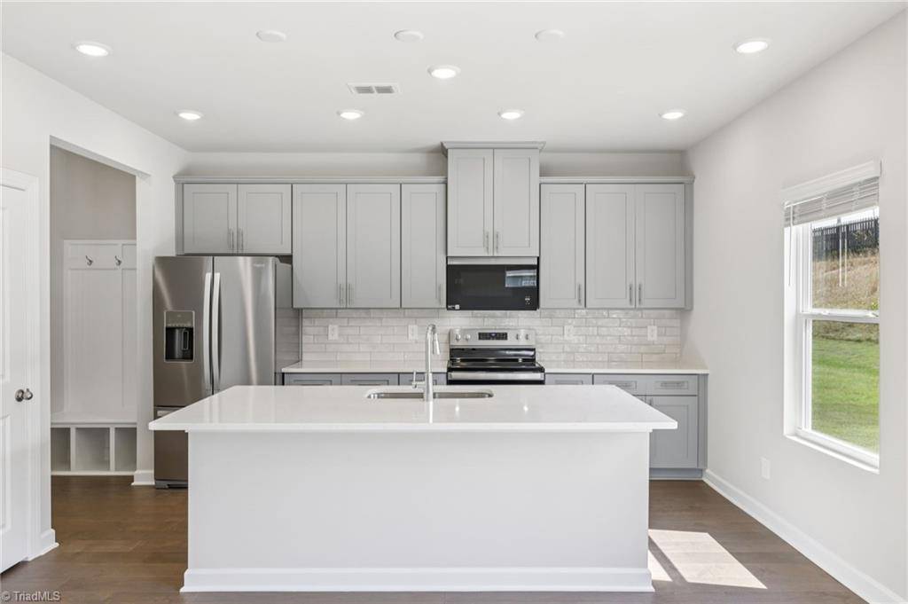 Mocksville, NC 27028,118 Purvis Creek CT