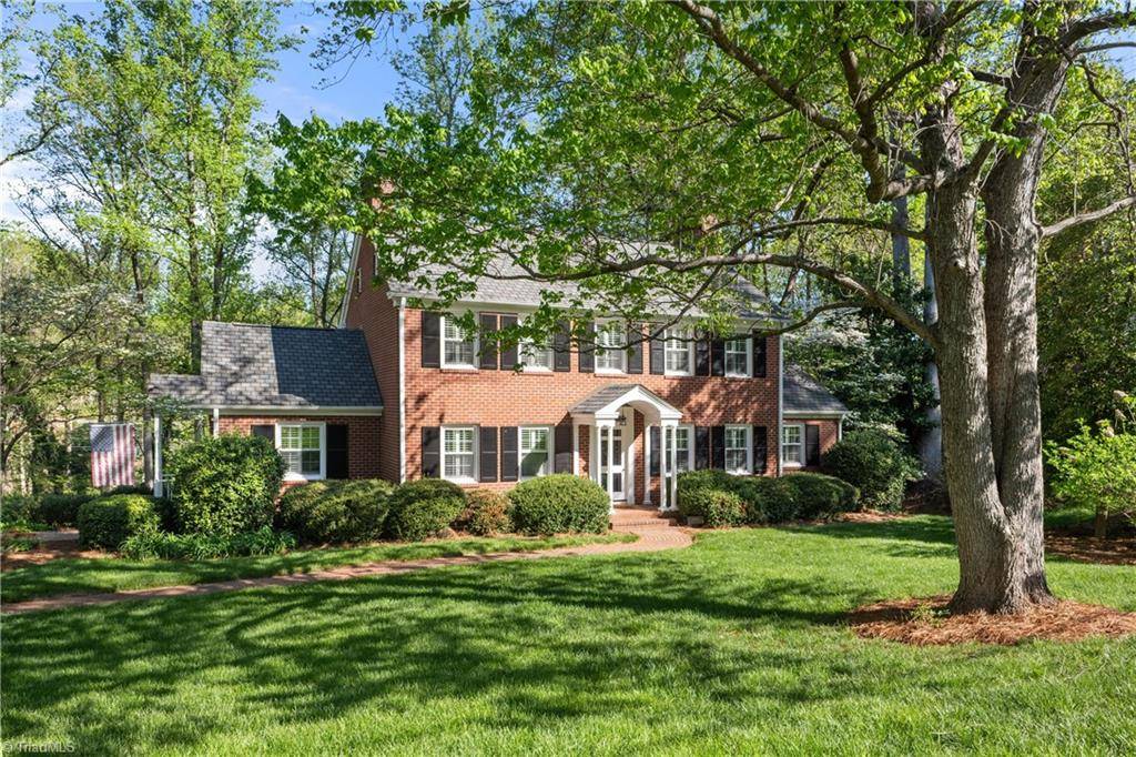 1020 Kenleigh CIR, Winston-salem, NC 27106