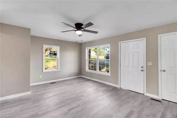 Randleman, NC 27317,206 Spencer ST