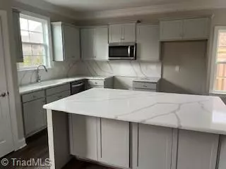 Winston-salem, NC 27127,2101 Friedberg Village DR #Lot 202