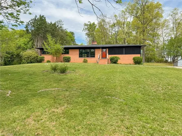 Thomasville, NC 27360,621 Nance DR