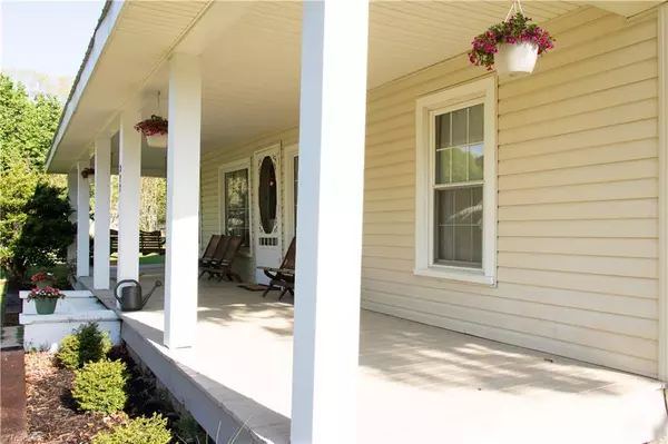 Mocksville, NC 27028,277 Spring ST