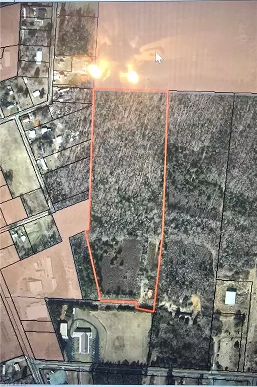 Denton, NC 27239,219 Dot ST