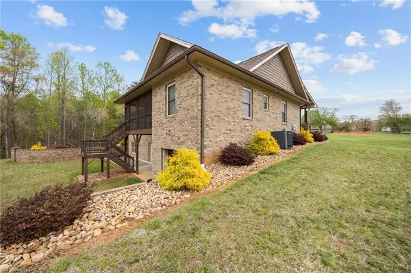 East Bend, NC 27018,3639 Union Hill RD