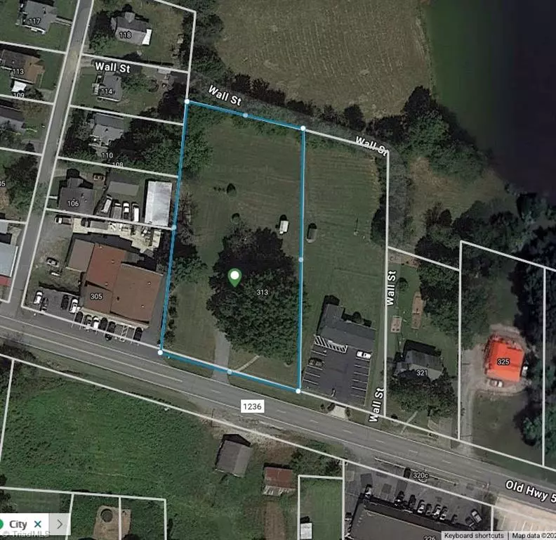 King, NC 27021,313 E King ST