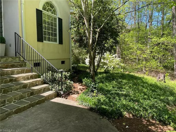 Thomasville, NC 27360,497 Hunting Ridge DR W