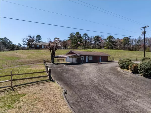 Roaring River, NC 28669,2032 Wilkes Yadkin RD