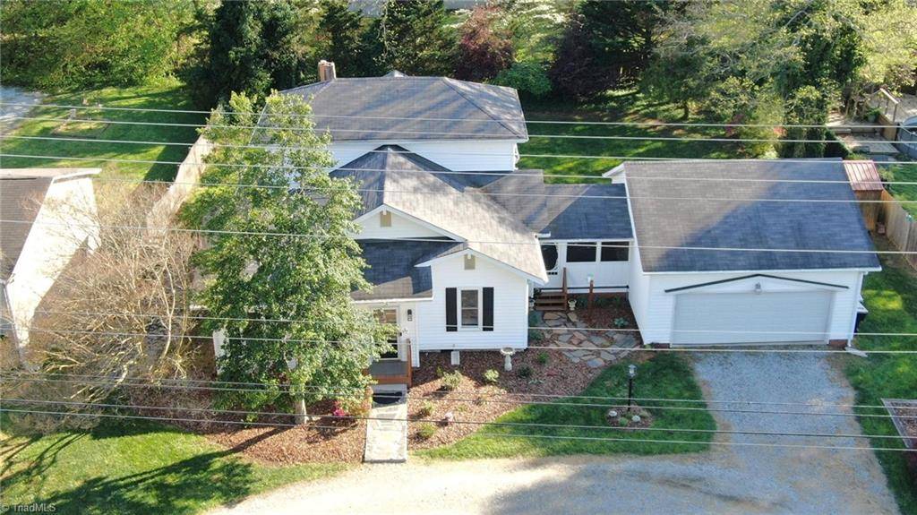 High Point, NC 27265,905 Old Winston RD