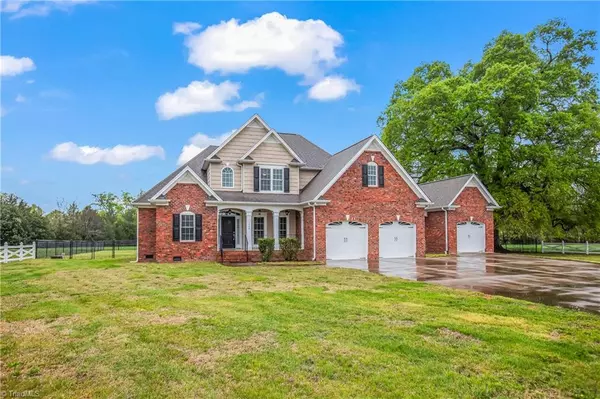 Mocksville, NC 27028,206 Rhynehardt RD