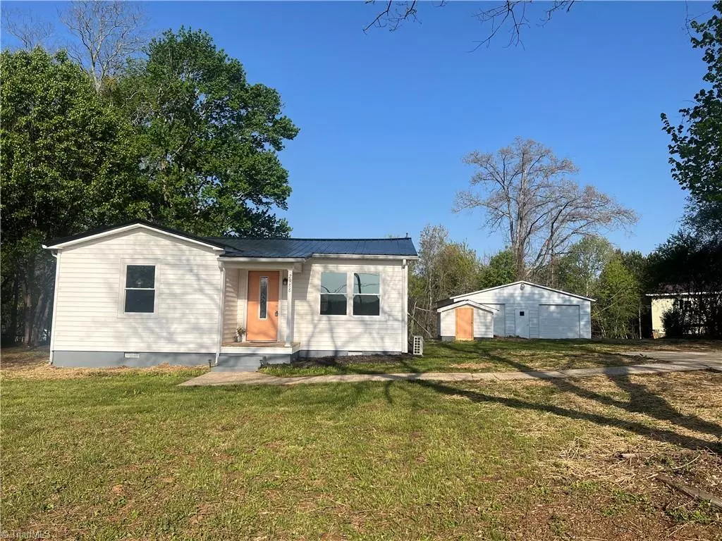 Mount Airy, NC 27030,2988 Old Highway 601