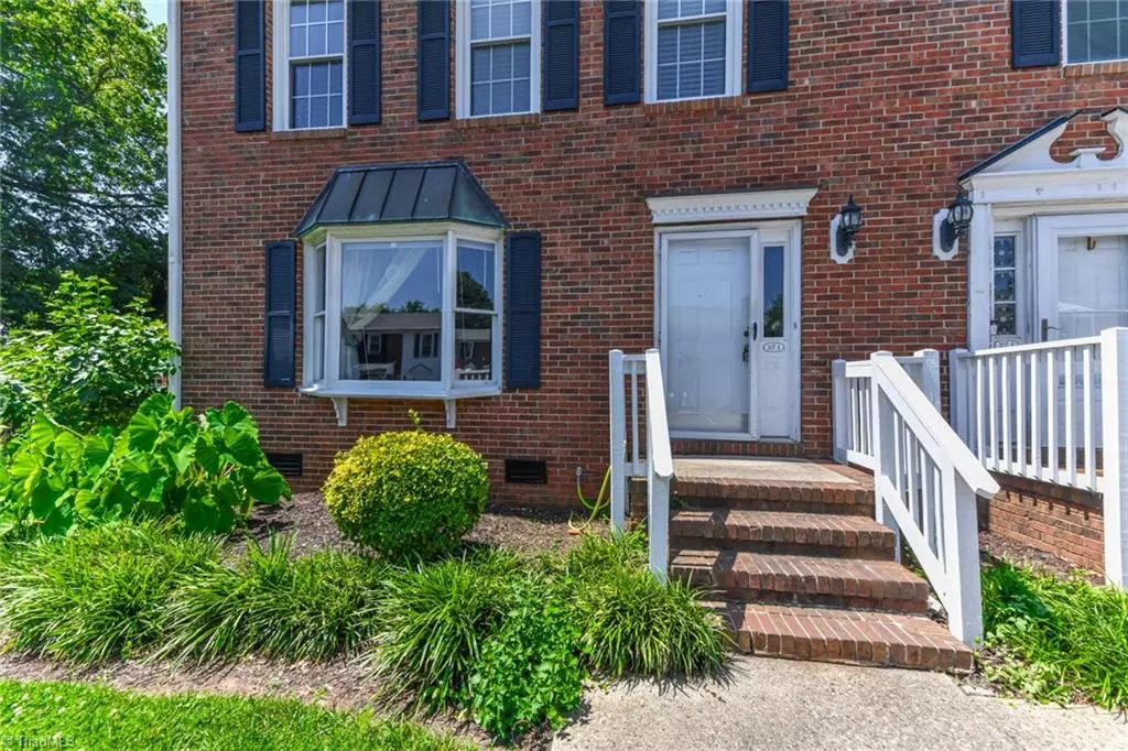 Greensboro, NC 27410,307 COLLEGE RD