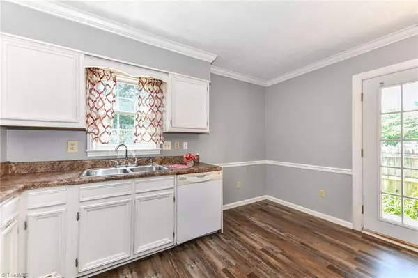 Greensboro, NC 27410,307 COLLEGE RD