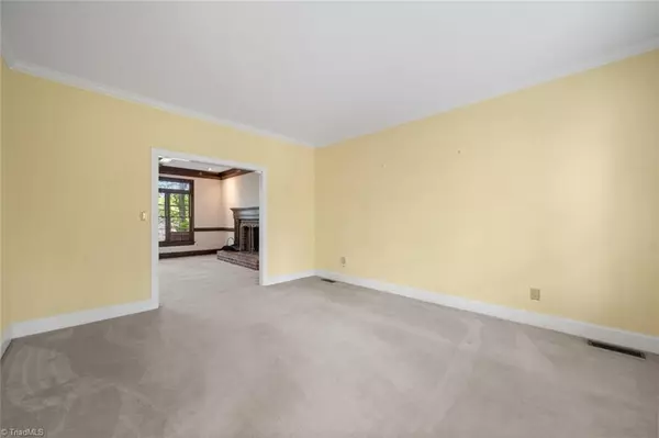 Winston-salem, NC 27104,616 Braewyck LN