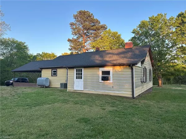 Thomasville, NC 27360,3749 Old Greensboro RD