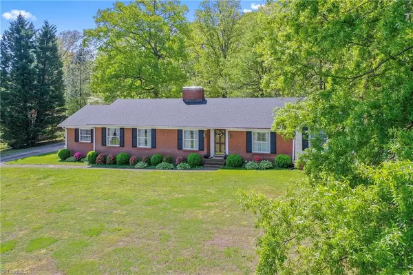 Lexington, NC 27292,Address not disclosed