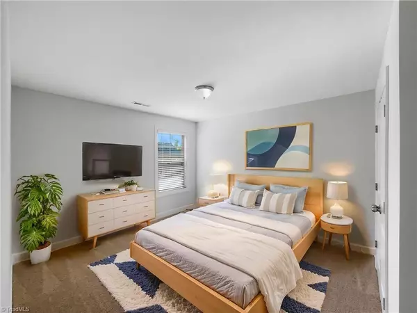 High Point, NC 27265,4640 Meadowside TER