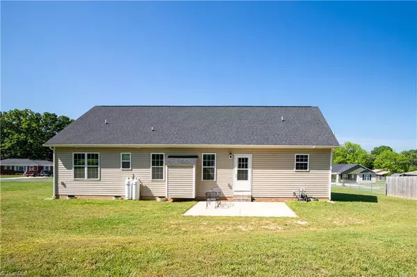 Thomasville, NC 27360,109 Melody LN