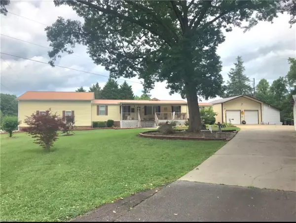 468 Deer Trail RD, East Bend, NC 27018
