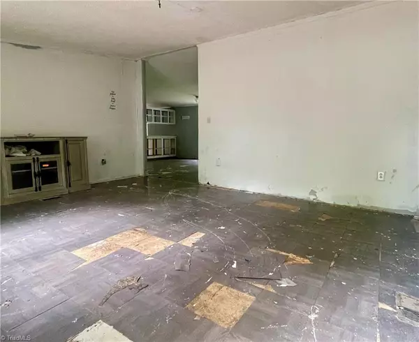 Asheboro, NC 27205,3162 Montclair CT